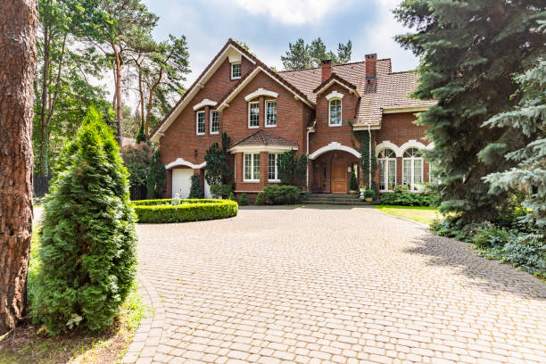 Best Driveway Pavers Near Me  in Crosspointe, VA