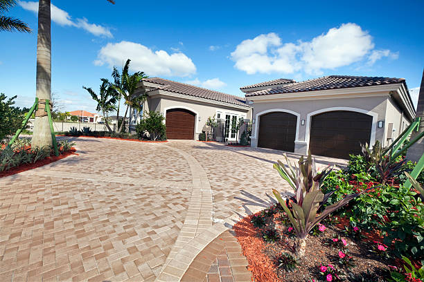 Best Local Driveway Pavers  in Crosspointe, VA